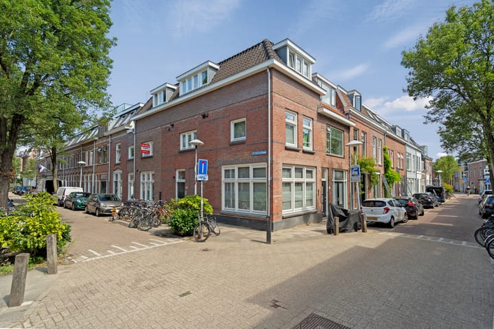 Foto 16 van 1e Spechtstraat 1-A