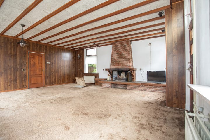 Foto 38 van 1e Esweg 43