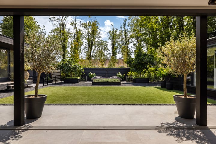 Foto 9 van Raadhuisplein 12