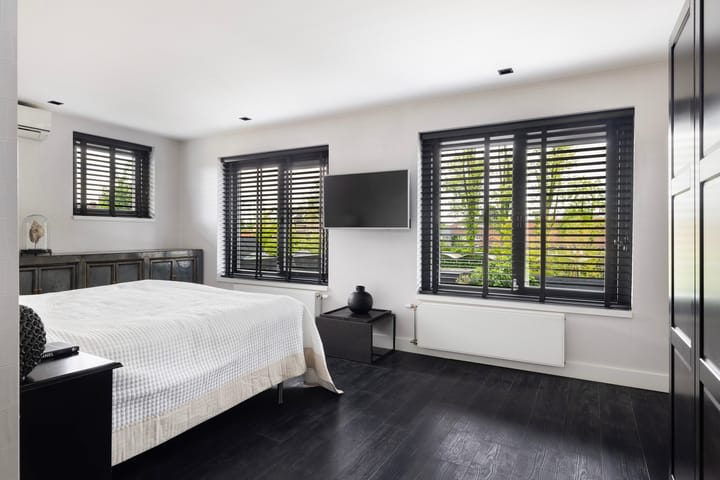 Foto 11 van Raadhuisplein 12