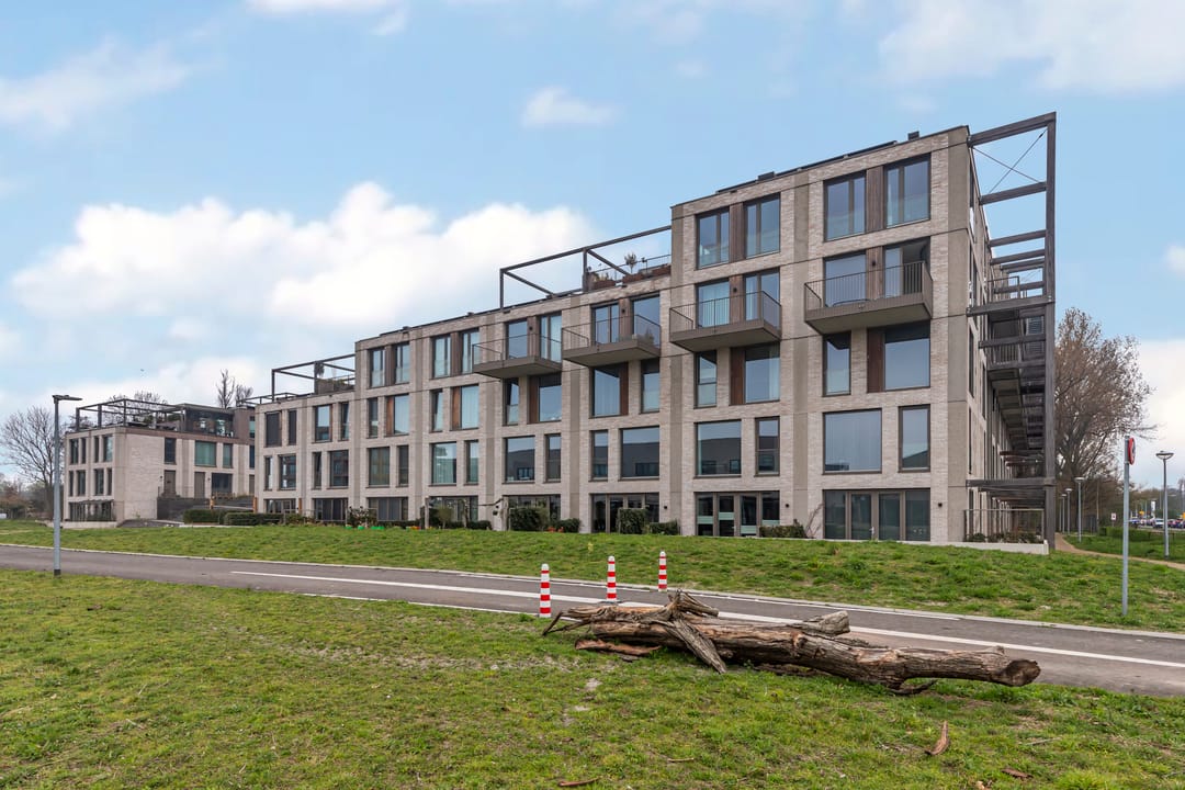 Foto 2 van Leyweg 1203