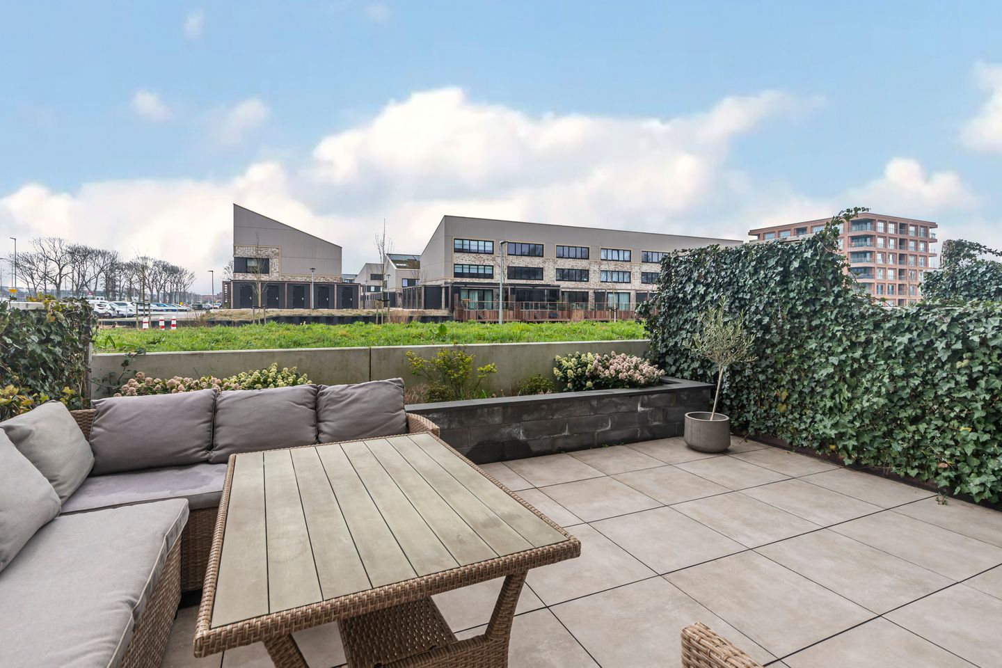 Foto 5 van Leyweg 1203