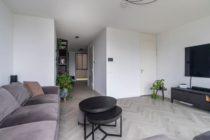 Foto 8 van Leyweg 1203