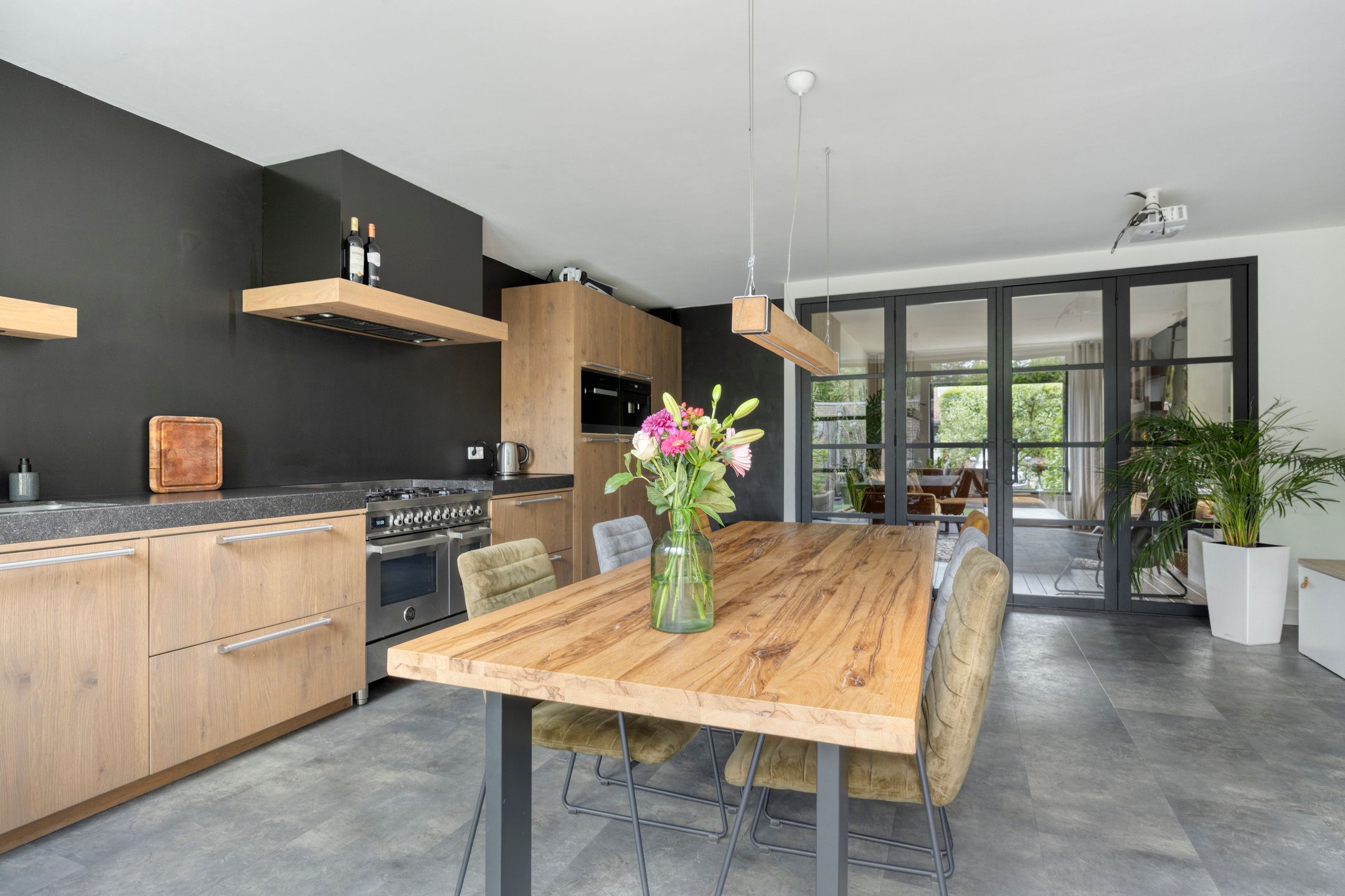 Foto 3 van Dinant Dijkhuisstraat 101