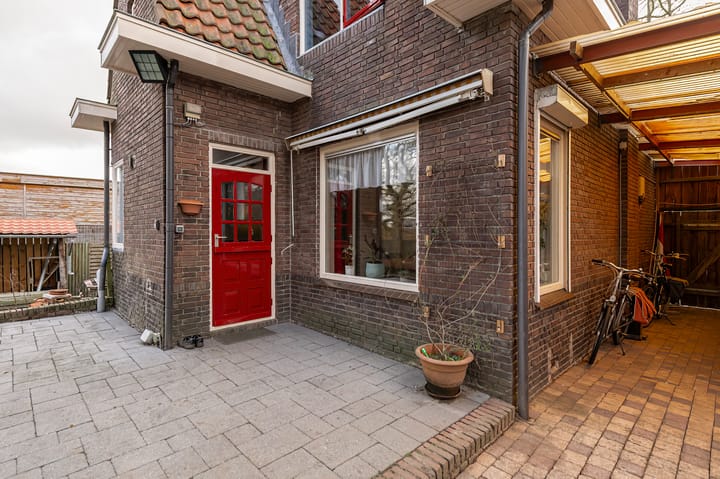 Photo 9 of J.D. van Leeuwenstraat 13