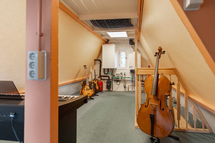 Photo 34 of J.D. van Leeuwenstraat 13