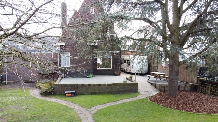 Photo 45 of J.D. van Leeuwenstraat 13