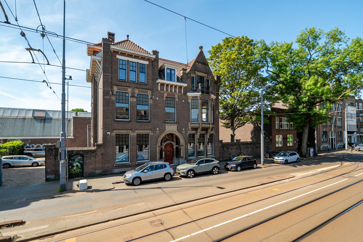 Bekijk foto 2 van Oostzeedijk 90