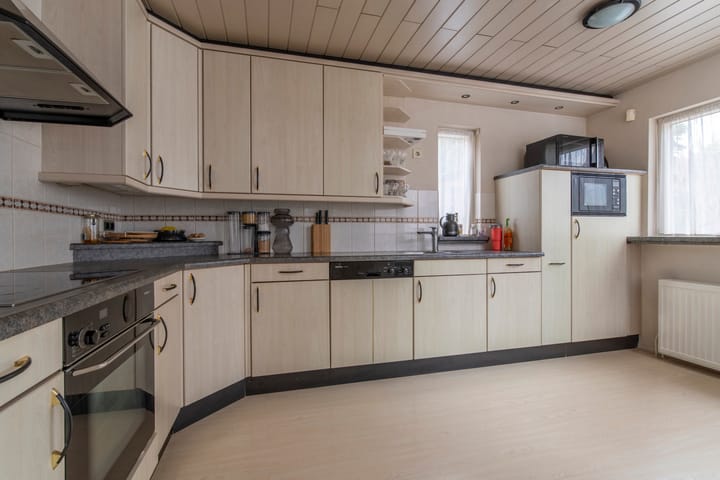 Foto 11 van Kompas 2