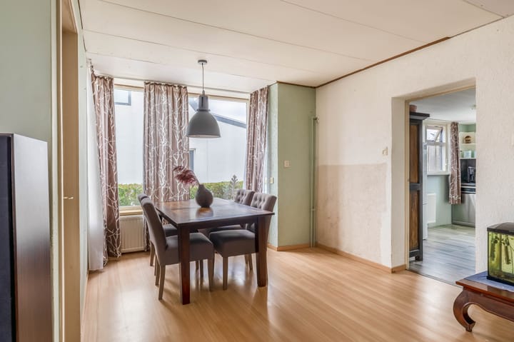 Foto 7 van Jan Deugtstraat 9