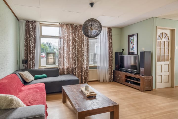 Foto 9 van Jan Deugtstraat 9