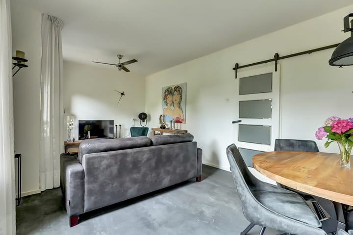 Foto 12 van De la Reystraat 65