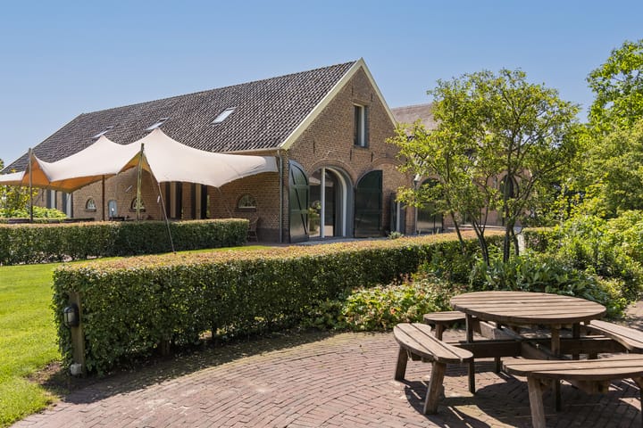 Foto 66 van Eekstraat 3