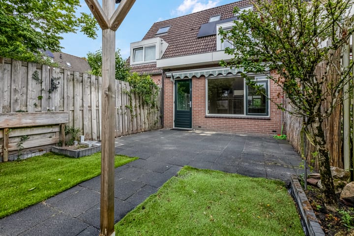 Foto 25 van Moreelsestraat 27