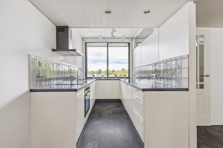 Foto 4 van Doenradestraat 44-D23