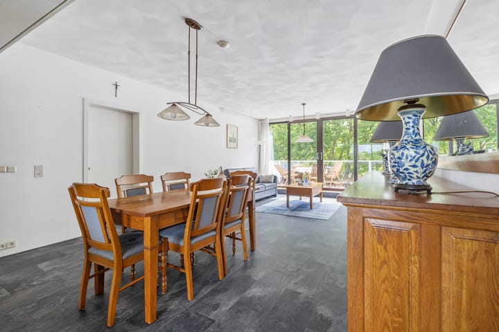 Foto 22 van Doenradestraat 44-D23