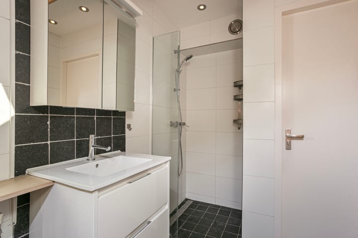 Foto 17 van Willem van Otterloostraat 120