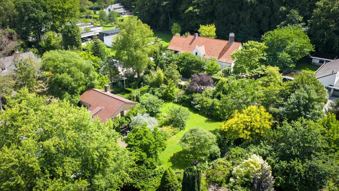 Photo 2 of Jachtrustweg 1