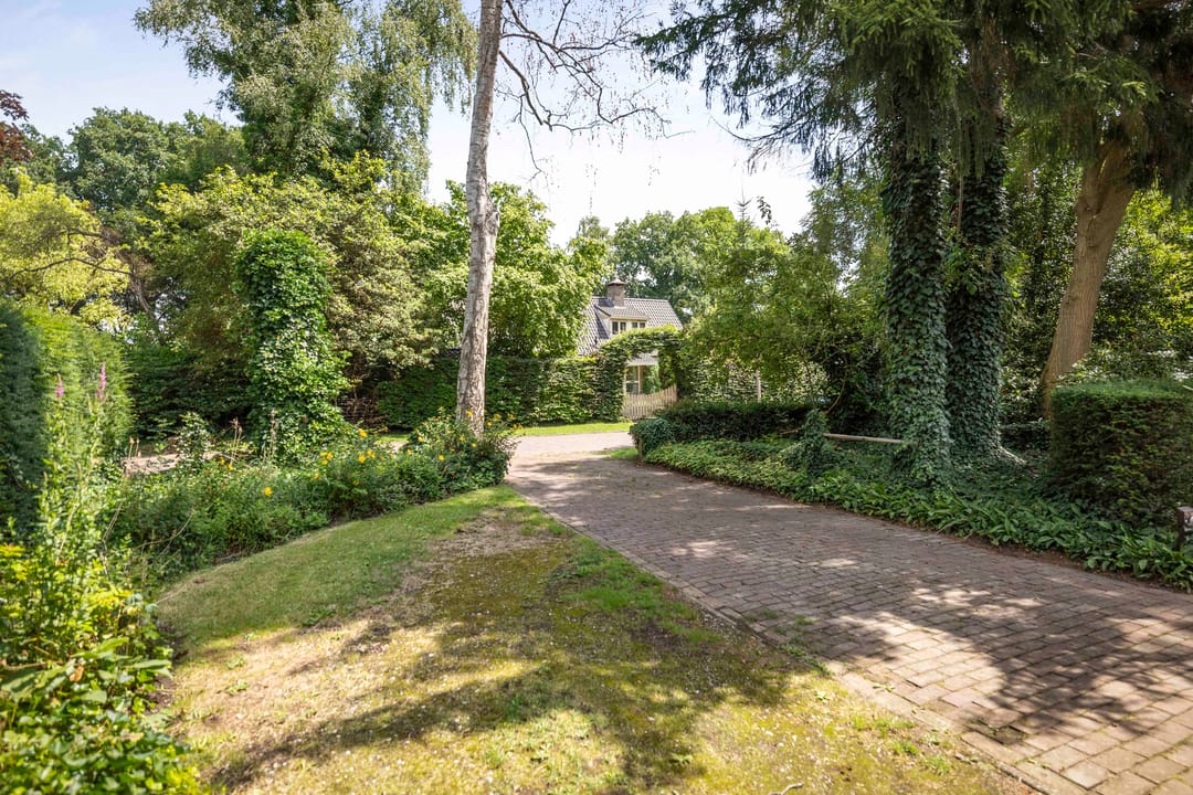 Photo 61 of Jachtrustweg 1