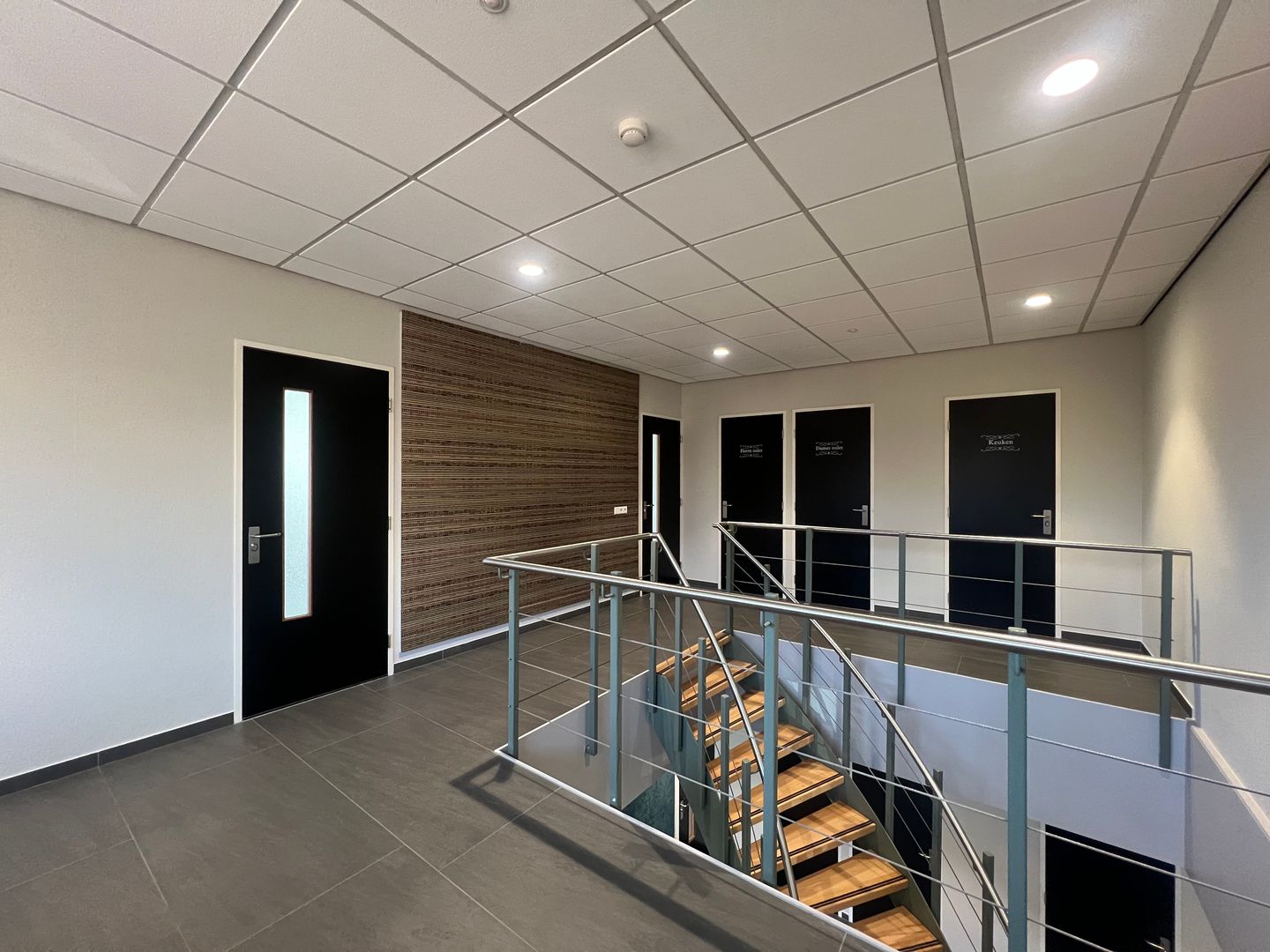 View photo 5 of Kelvinring 27-a