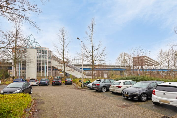 Foto 25 van Louis Couperusplaats 121