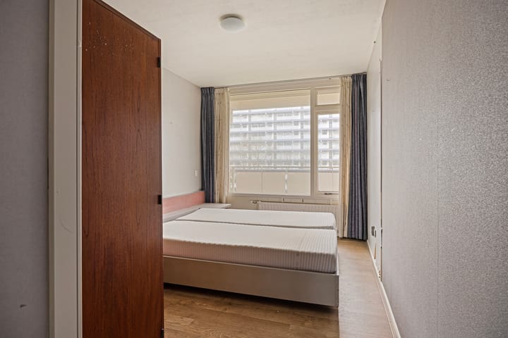 Foto 14 van Louis Couperusplaats 121