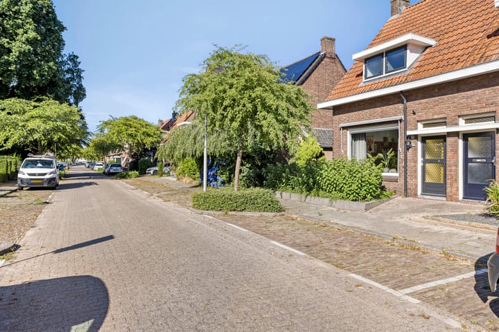 Foto 5 van Saturnusstraat 16