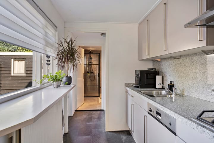 Foto 12 van Saturnusstraat 16