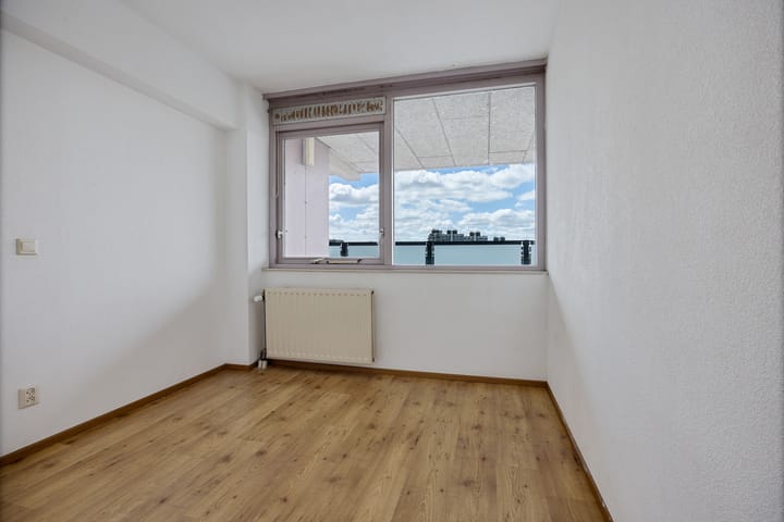 Foto 11 van Zuidplein 450