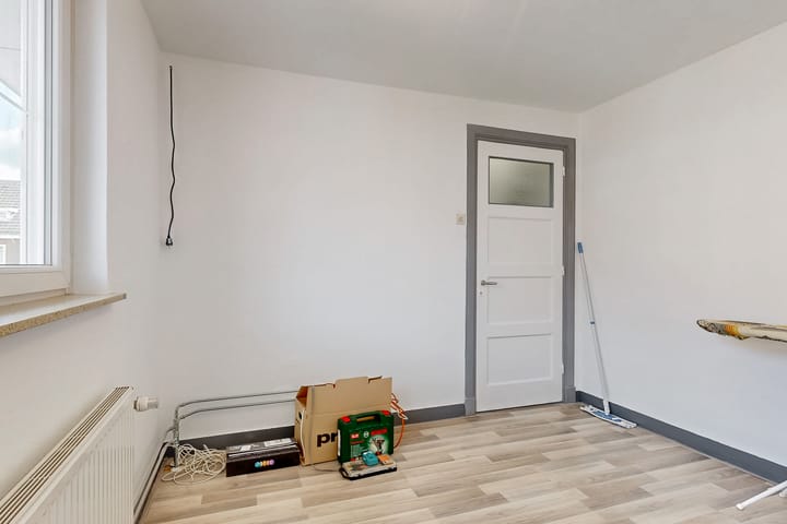 Foto 17 van Aarweg 3