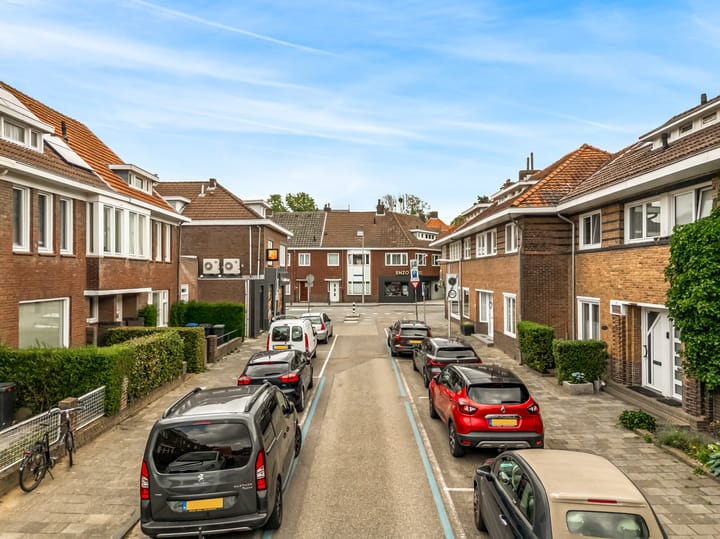 Foto 26 van Aarweg 3