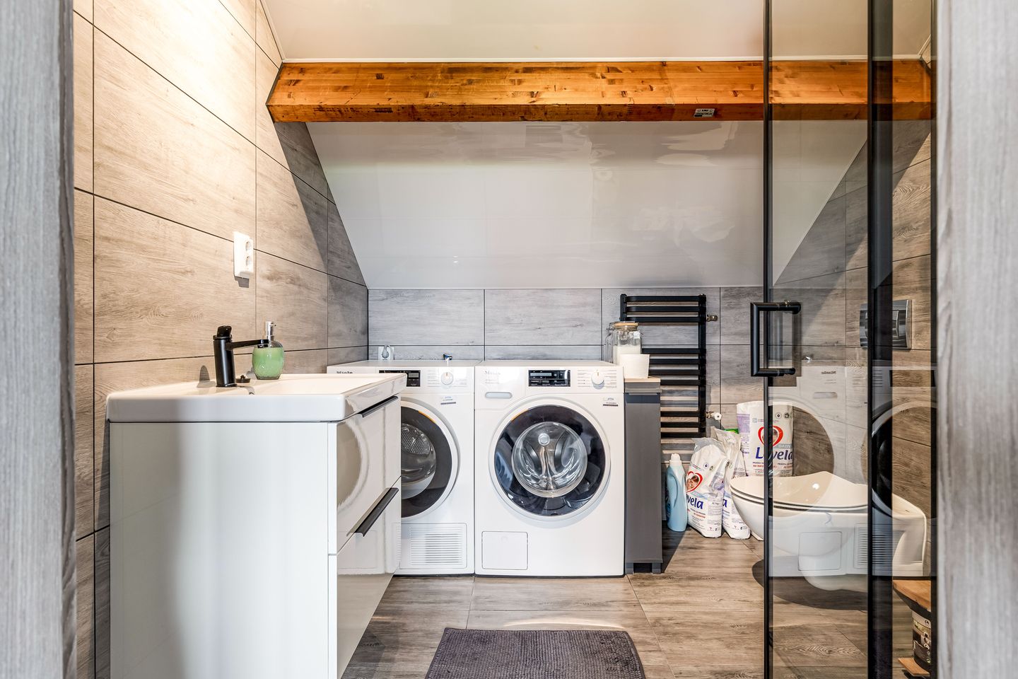 Foto 29 van Punter 48 25