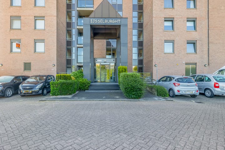 Foto 8 van Ketensezoom 82