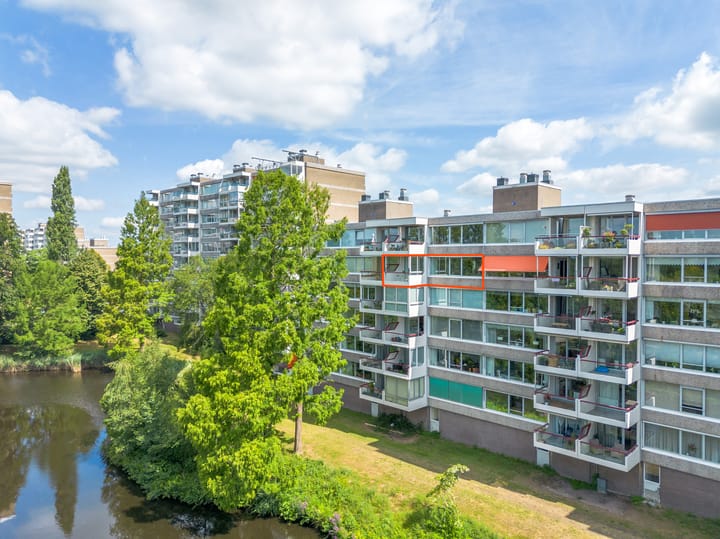 Photo 5 of Veenbesstraat 668