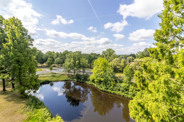 Photo 9 of Veenbesstraat 668