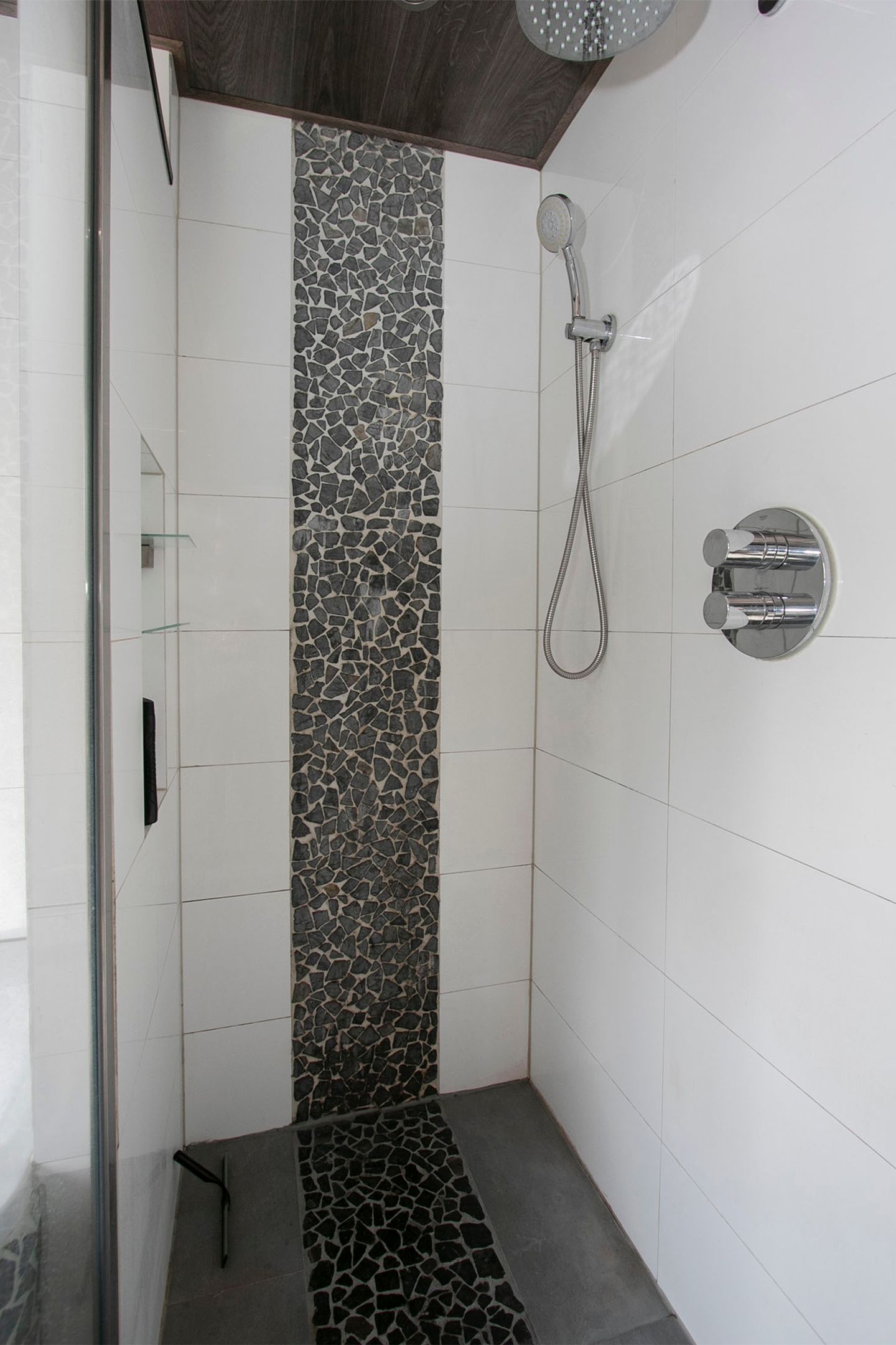 Photo 18 of Dries 85