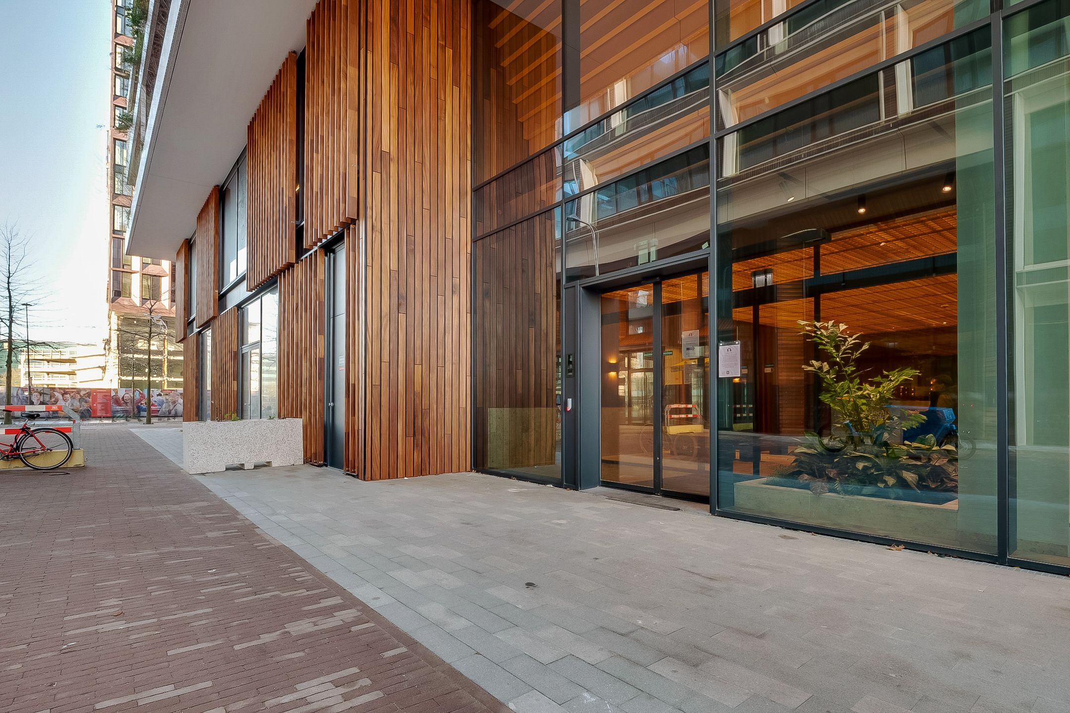 Photo 6 of Hoola van Nootenstraat 346