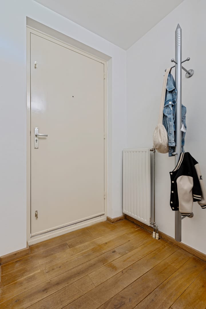 Foto 10 van Raadhuisplein 1-E