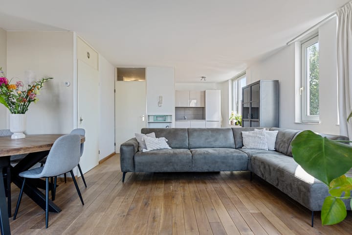 Foto 20 van Raadhuisplein 1-E