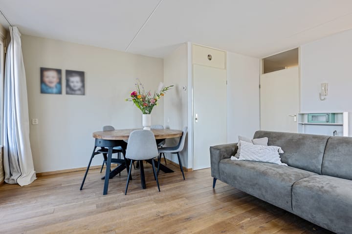 Foto 24 van Raadhuisplein 1-E