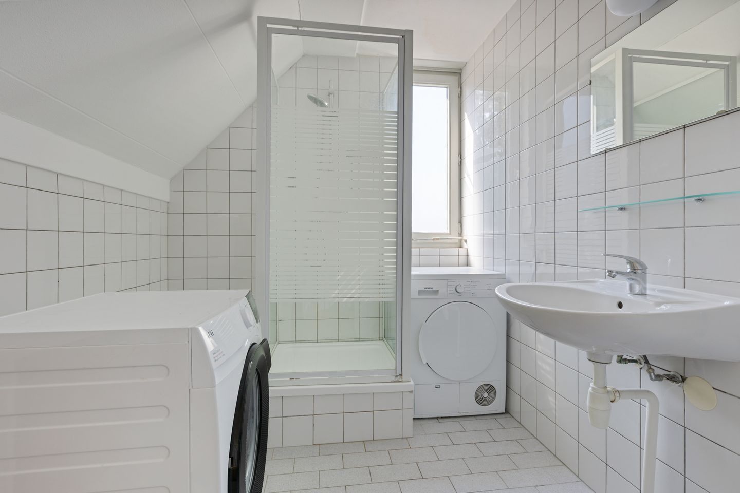 Foto 35 van Raadhuisplein 1-E