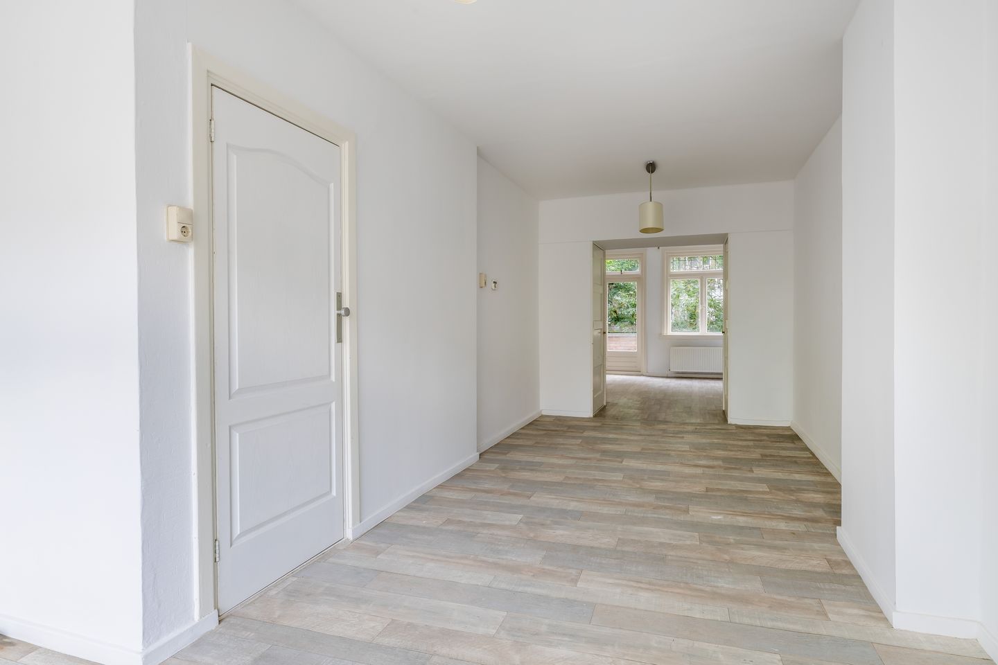 Photo 10 of Flakkeesestraat 85-B