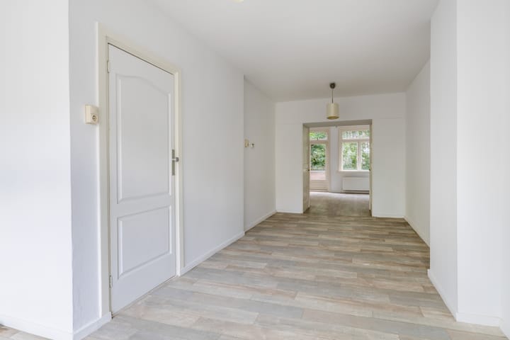 Foto 10 van Flakkeesestraat 85-B