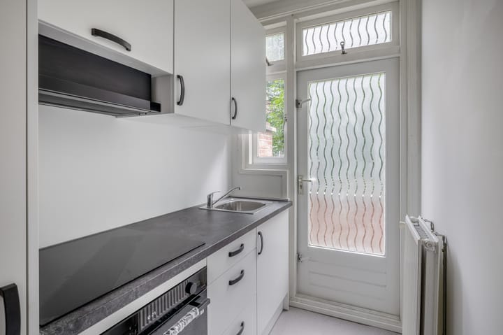 Foto 18 van Flakkeesestraat 85-B