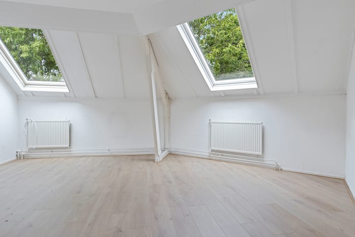 Photo 39 of Ganzenerf 113