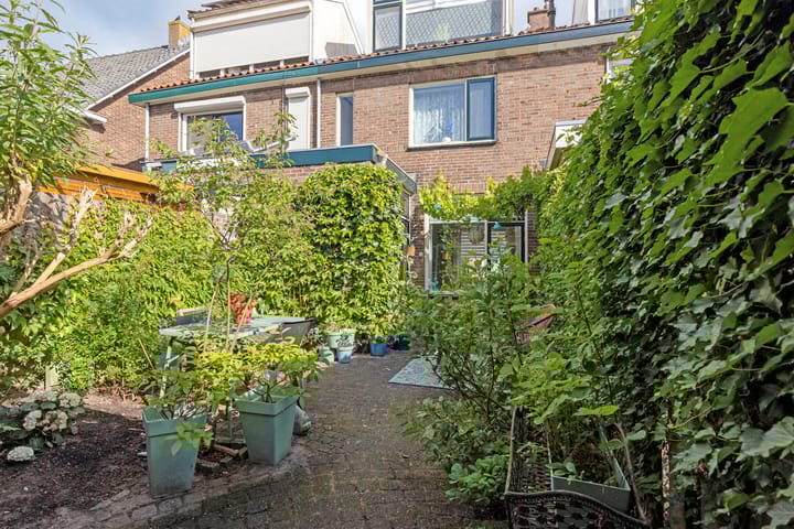 Foto 8 van Sophiastraat 49