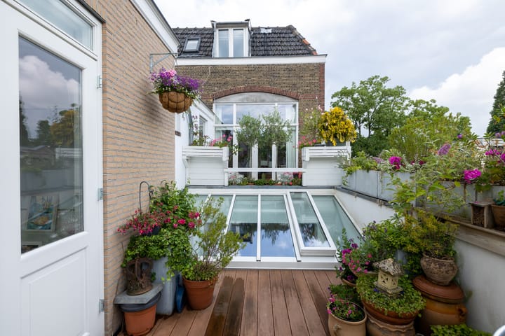 Foto 24 van Regentesseplantsoen 26