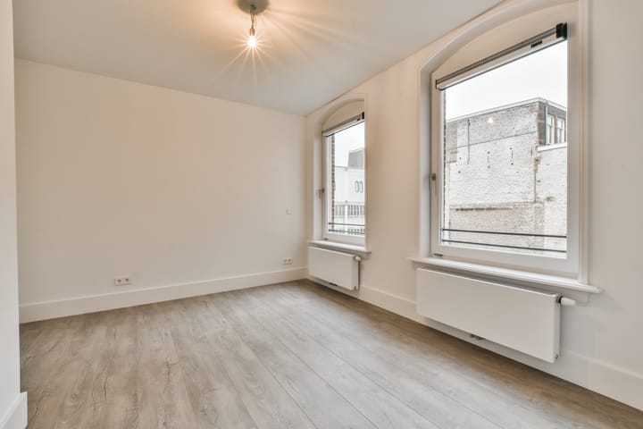 Foto 9 van Jonge Roelensteeg 11