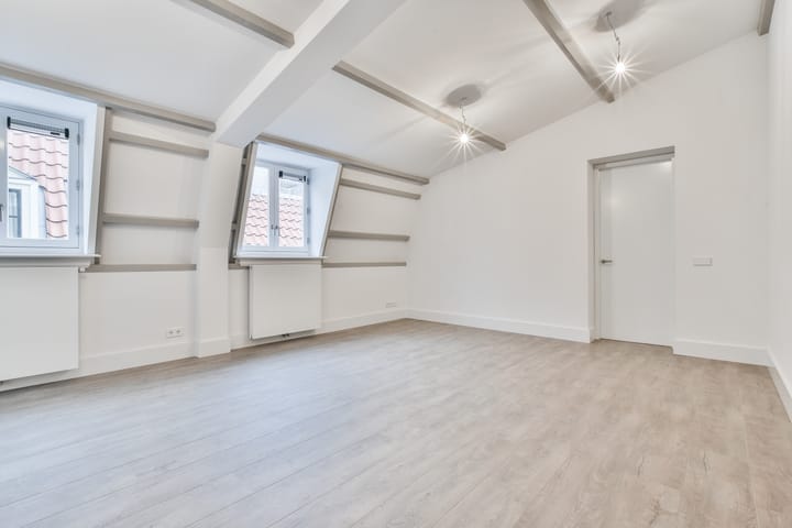 Foto 5 van Jonge Roelensteeg 11