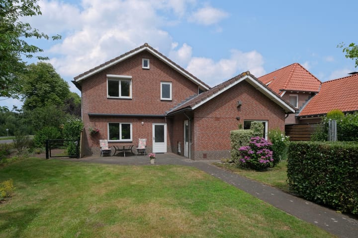 Foto 2 van Kastanjelaan 2